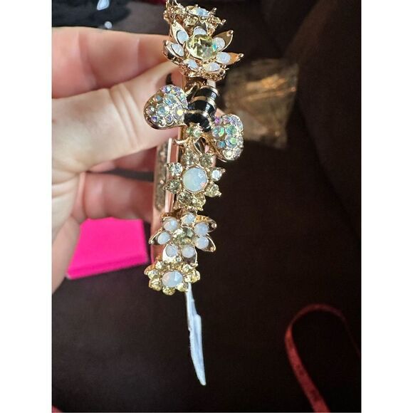 Betsey Johnson bumblebee gold hinged bracelet with embellished ￼flowers and an a - Picture 13 of 14